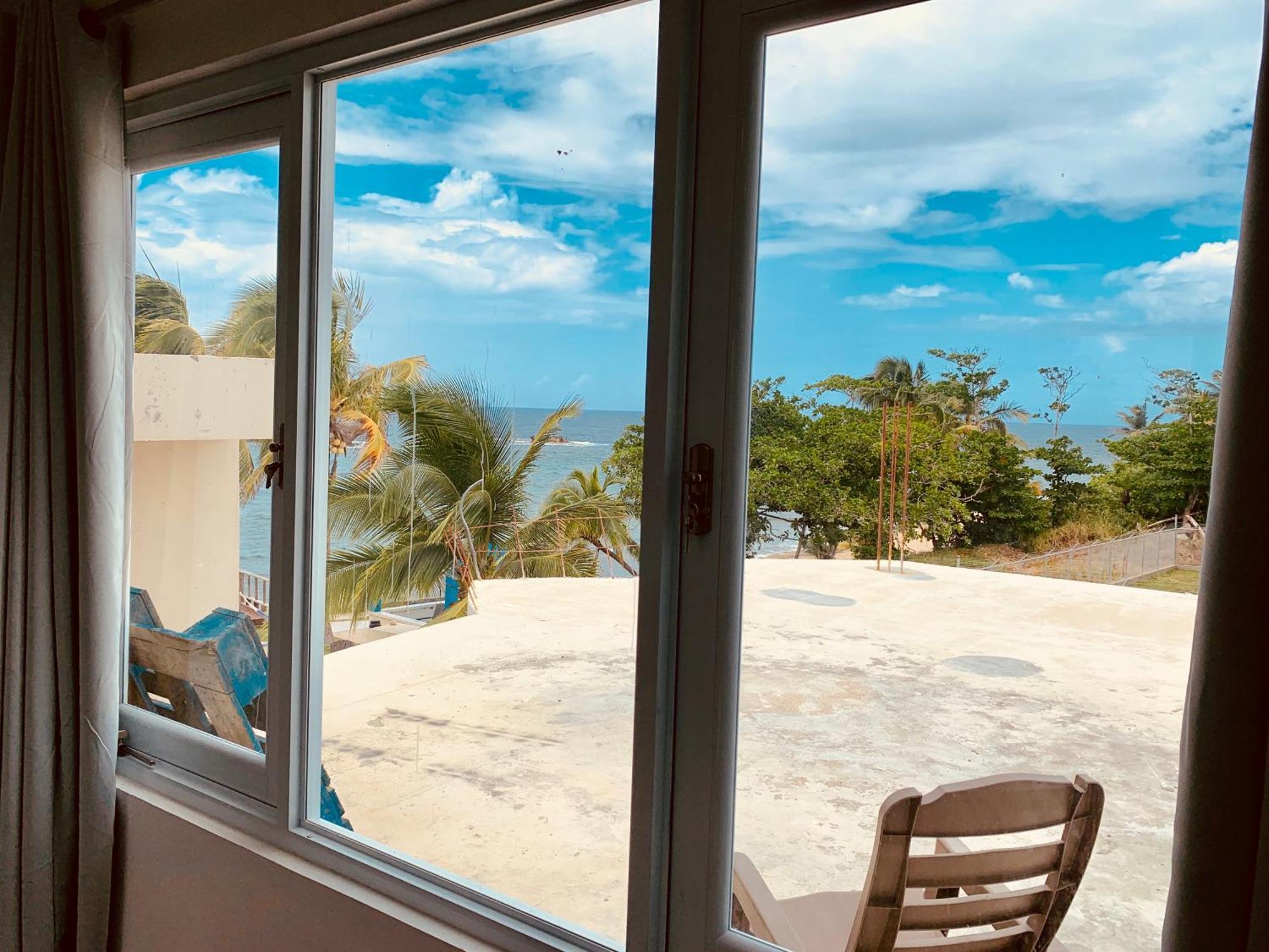 IsloteVentana Al Atlantico At Arecibo 681 Ocean Driveアパートメント 部屋 写真