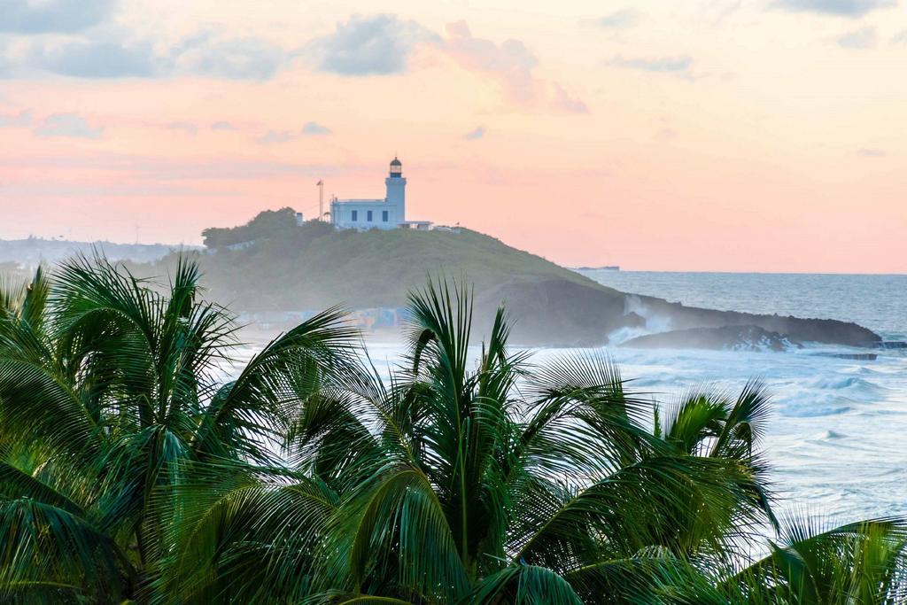 IsloteVentana Al Atlantico At Arecibo 681 Ocean Driveアパートメント エクステリア 写真